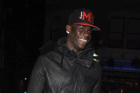 balotelli gucci hat